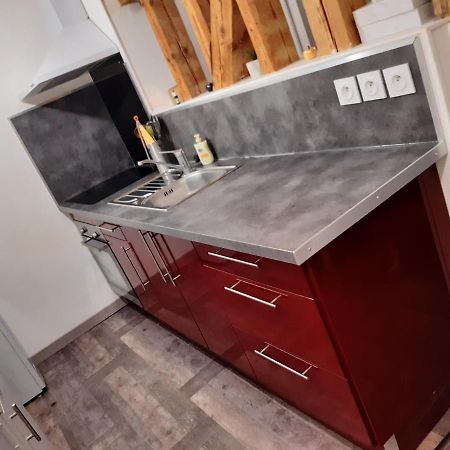 Joli Appartement T2 Agglo Troyes Sainte-Savine Eksteriør bilde